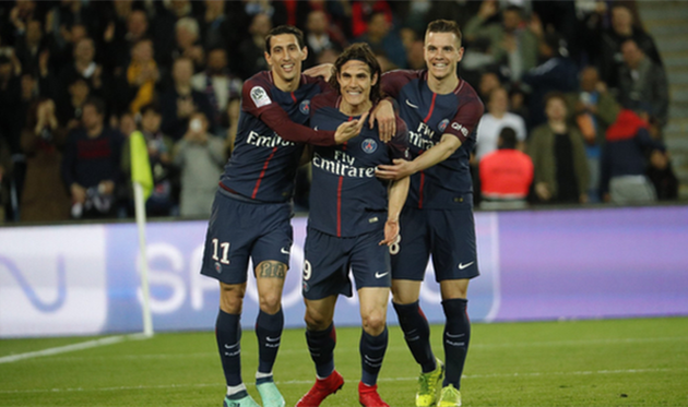 ди мария, кавани и ло чельсо празднуют взятие ворот, twitter.com/PSG_inside