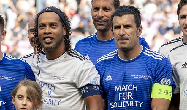 Роналдиньо и Фигу