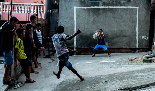 Как футбол захватил улицы