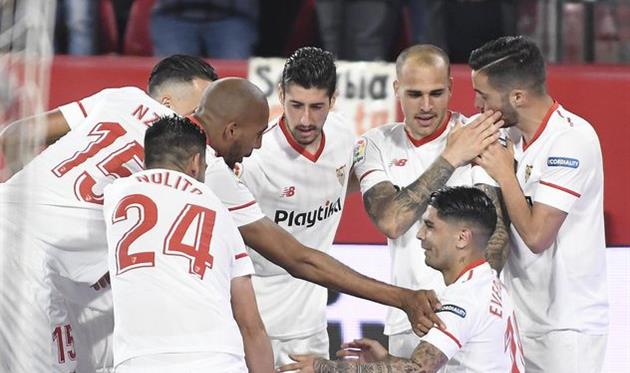 Севилья, twitter.com/SevillaFC