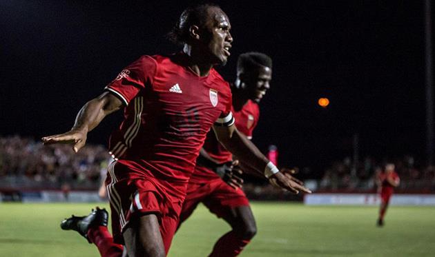 Дидье Дрогба, фото финикс райзинг