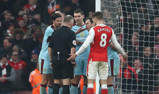 Арсенал - Бернли, getty images