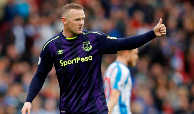 Руни также попал в шорт-лист Ди Си Юнайтед вслед за Тевесом, Балотелли и Чичарито