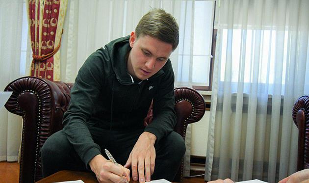 Владислав Калитвинцев, фото фк динамо