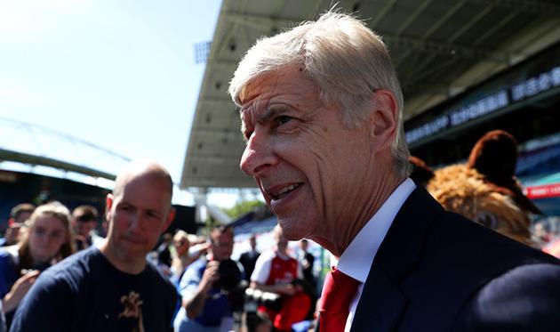 Арсен Венгер перед матчем, getty images