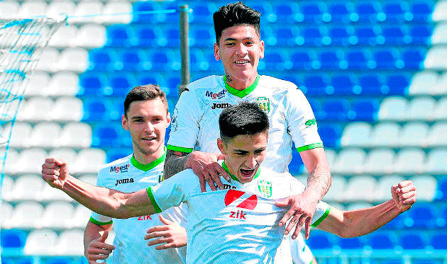 Хорхе Карраскаль и экс-игрок Севильи Марьян Швед