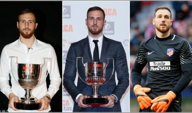 Облак в третий раз стал лучшим вратарем Примеры