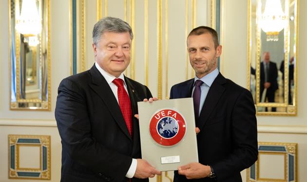 Порошенко встретился с Чеферином