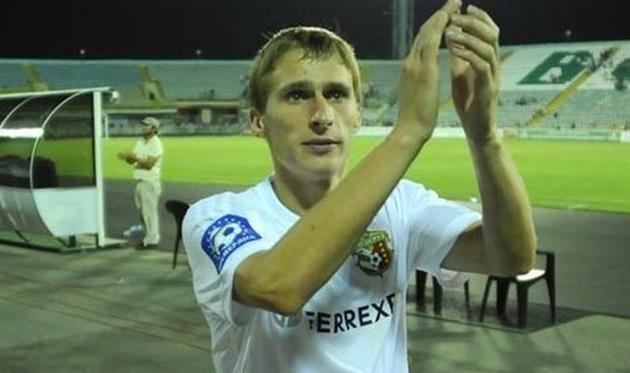 Выберите лучшего правого защитника УПЛ по итогам сезона-2017/18