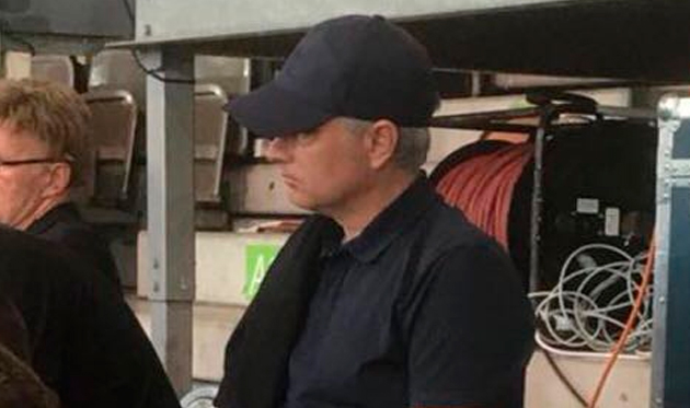 Моуриньо просматривал Смолова и Головина