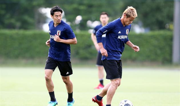 Синдзи Кагава и Кейсуке Хонда, Getty Images