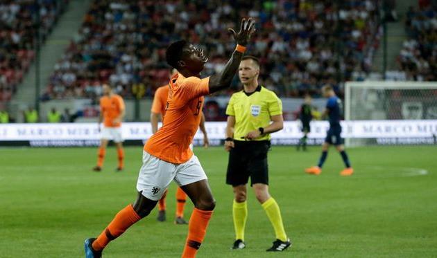 квинси промес принес своей сборной ничью, onsoranje.nl