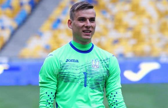 Андрей Лунин