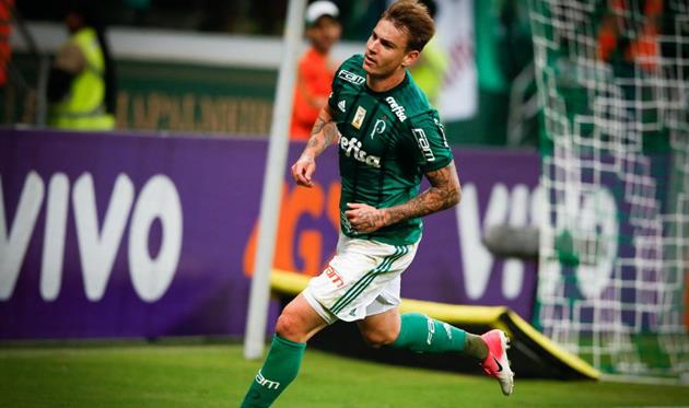 Рожер Гедес, Getty Images