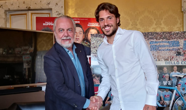 Симоне Верди (справа) и Аурелио Де Лаурентис, sscnapoli.it