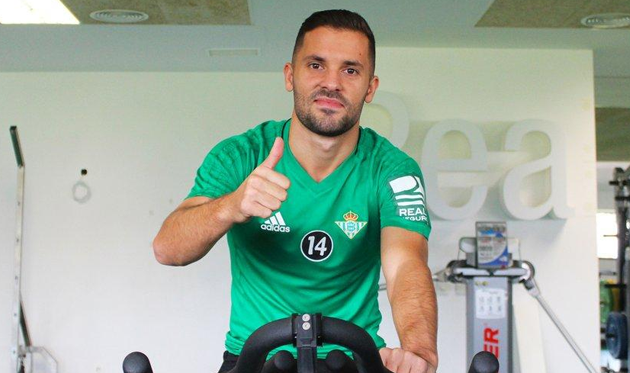 Риза Дурмиси, realbetisbalompie.es