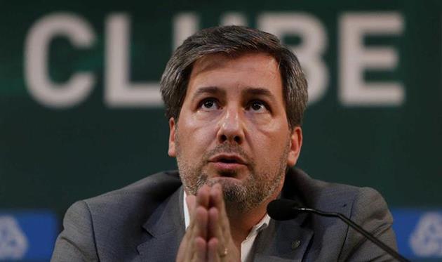 Бруну Де Карвалью, Reuters