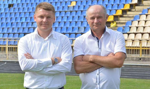 Владимир Гоменюк (слева), фото фк верес