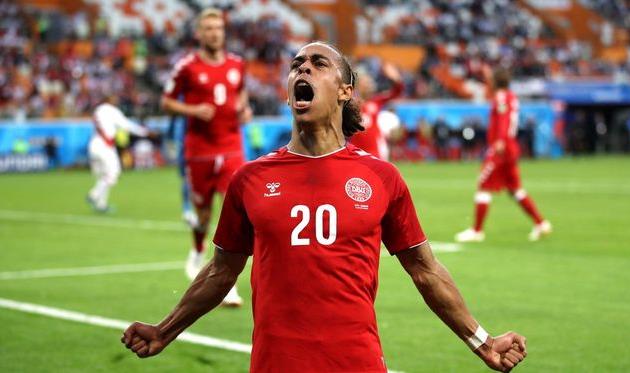Юссуф Поульсен - автор победного гола, twitter.com/fifaworldcup