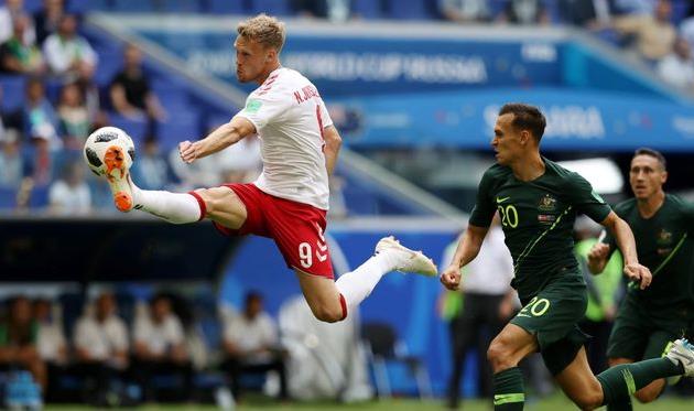 Йоргенсен и Сейнсбери, fifa.com