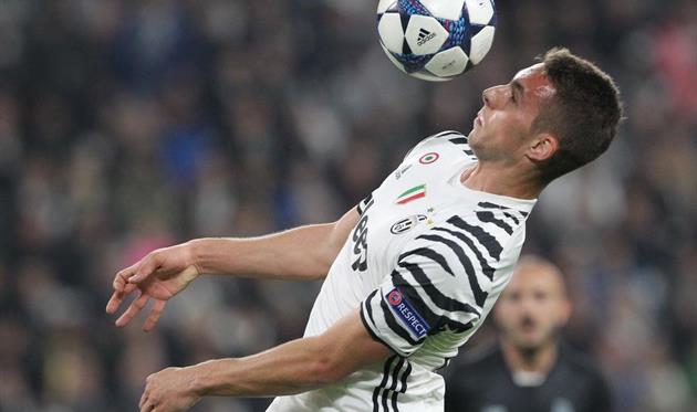 Пьяца провел за Шальке семь матчей в Бундеслиге, в которых забил два гола.