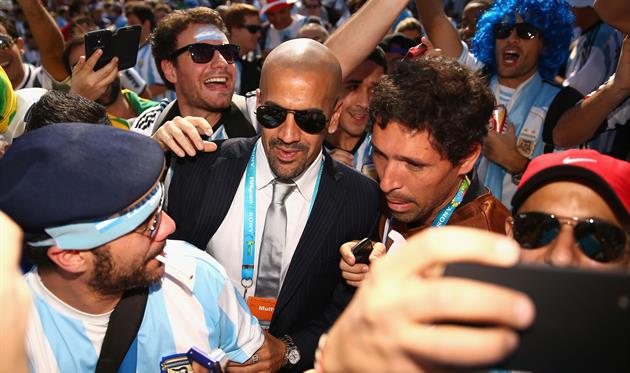 Хуан Себастьян Верон (в центре), Getty Images