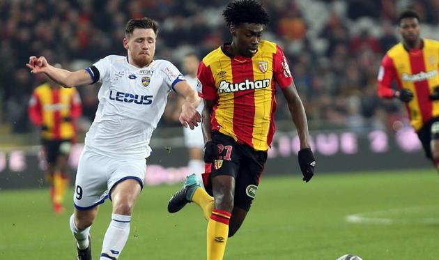 Вильям Бианда с мячом, EPA