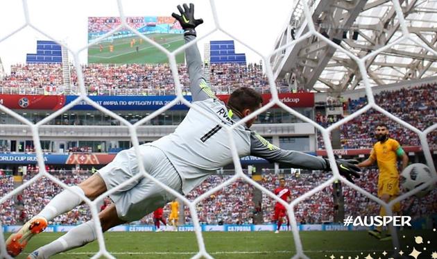 ЧМ-2018: пушечный удар Каррильо в матче Австралия — Перу