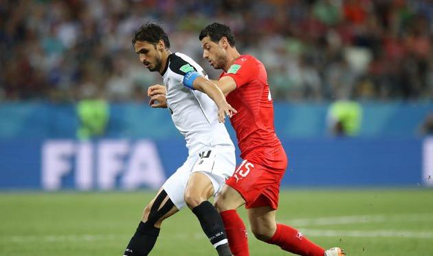 Руис и Дземаили, fifa.com