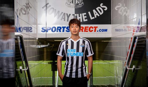 Ки Сон Ен, фото ФК Ньюкасл