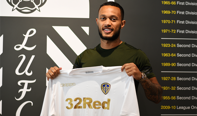 Льюис Бейкер, фото ФК Лидс