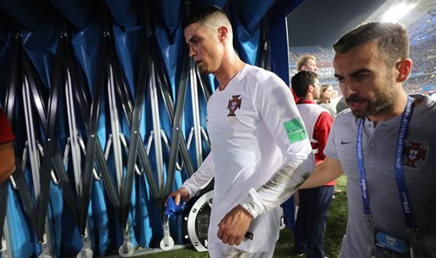 Сантуш: Хотим, чтобы Роналду остался в сборной