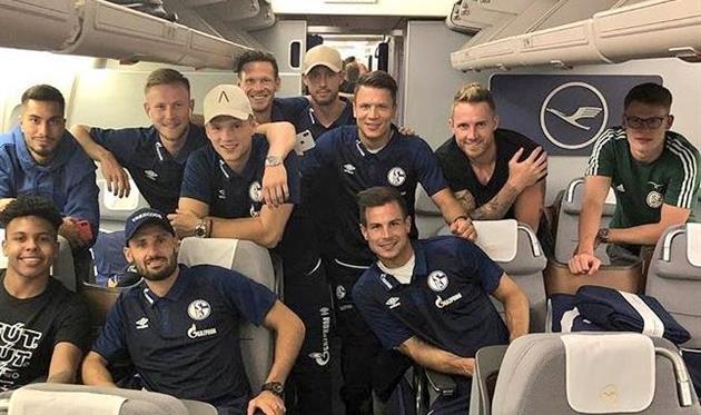 Коноплянка прибыл в Китай с Шальке