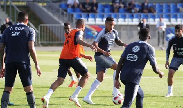 Уругвай — Франция: статистика встреч