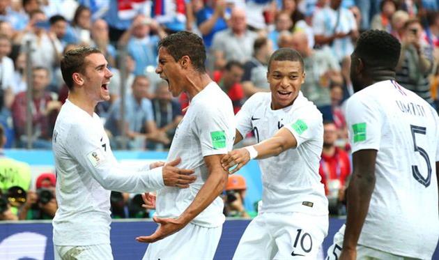 радость игроков сборной франции, fifa.com