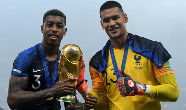 Альфонс Ареола (справа), Getty Images