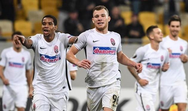 Силас (по центру), ФК Заря