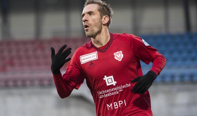 Девич расторг контракт с Вадуцом