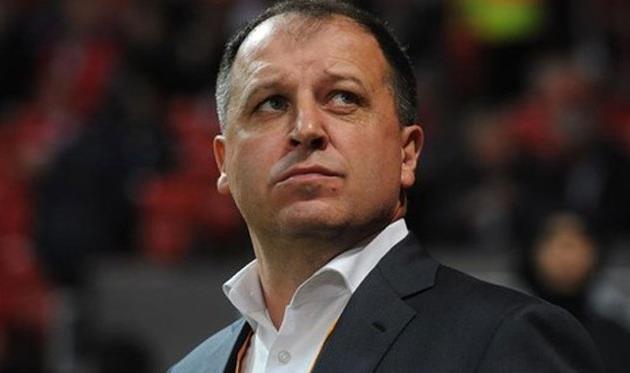 ЮРИЙ ВЕРНИДУБ, ФК ЗАРЯ