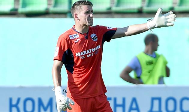 Максим Кучинский, ФК Карпаты