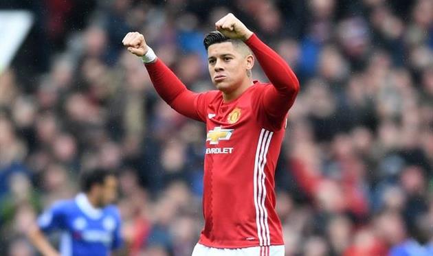 Эвертон готовит солидные деньги за защитника МЮ