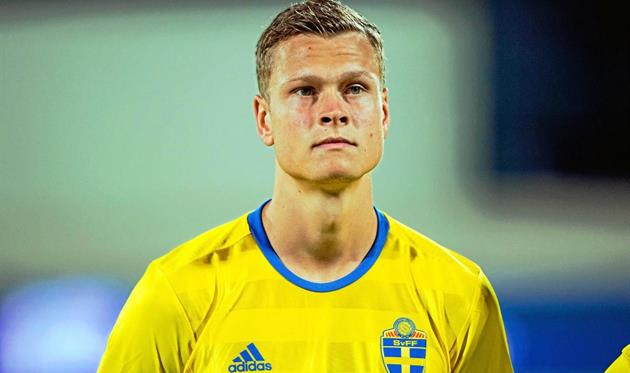 Борнмут переключился с Лерма на Клаессона