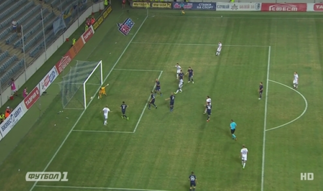 Мариуполь пропустил от Юргордена после невероятного удара пяткой