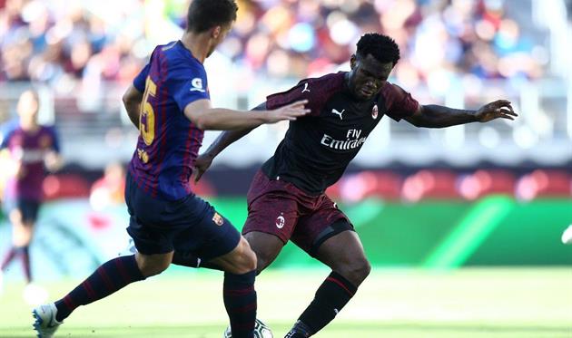 Милан — Барселона 1:0 Видео позднего гола и обзор матча