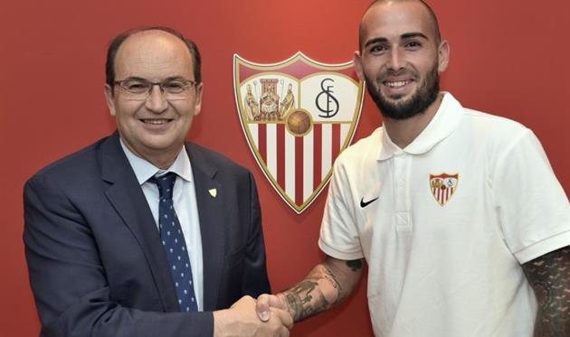 Севилья презентовала Алейша Видаля