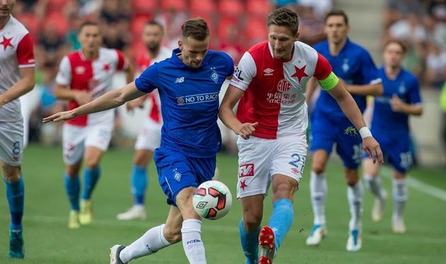 Томаш Кендзера в матче против Славии, twitter.com/slaviaofficial