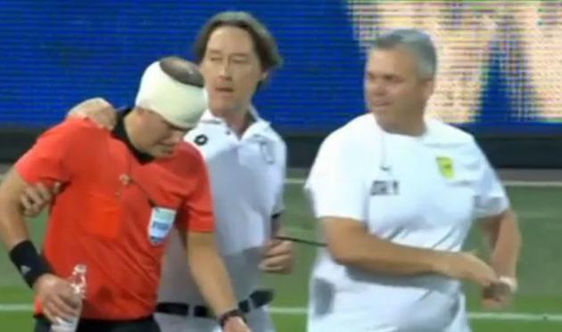 Фредрик Клювер получает помощь от медиков