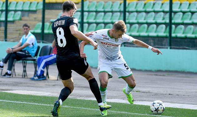 Орест Лебеденко (справа), ФК Карпаты