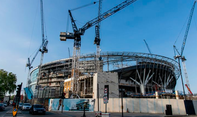 Тоттенхэму нужен третий домашний стадион для матча с Ман Сити