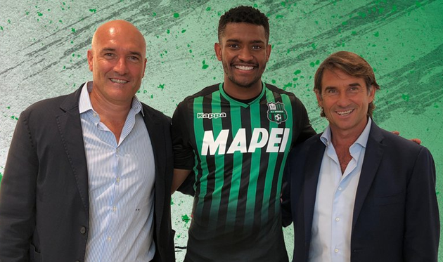 Марлон (в центре), sassuolocalcio.it